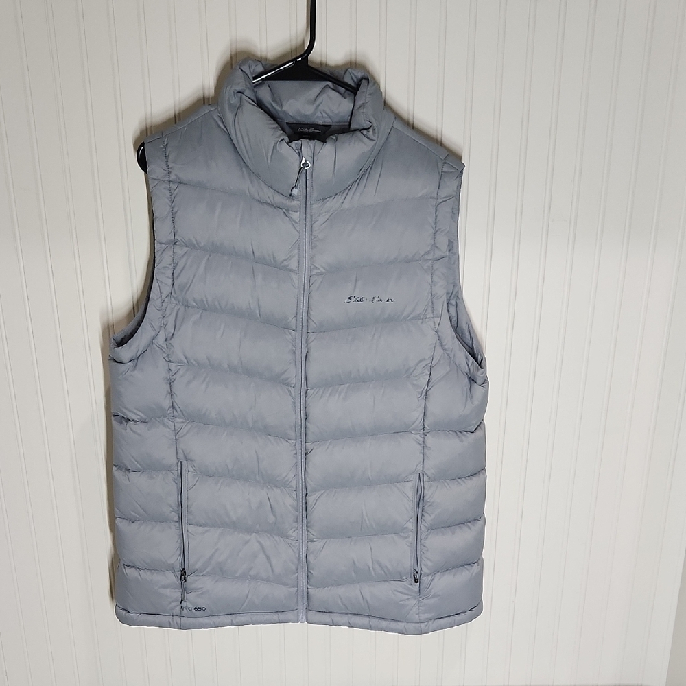 Women's Gray Eddie Bauer Puffer Vest